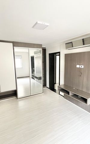 Apartamento à venda com 208m², 3 quartos e 1 vaga Apartamento à venda com 208m², 3 quartos e 1 vagaQuarto 2 - Suíte