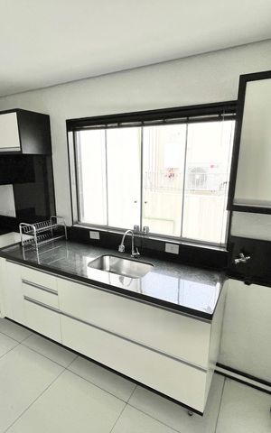Apartamento à venda com 208m², 3 quartos e 1 vaga Apartamento à venda com 208m², 3 quartos e 1 vagaCozinha 2