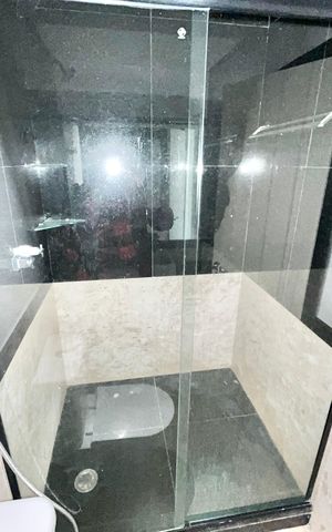 Apartamento à venda com 208m², 3 quartos e 1 vaga Apartamento à venda com 208m², 3 quartos e 1 vagaBanheiro da Suíte 1