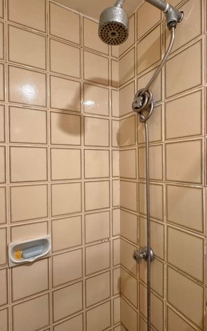 Apartamento à venda com 75m², 2 quartos e 1 vagaBanheiro social