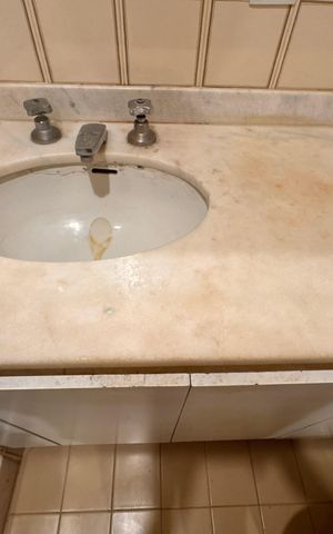 Apartamento à venda com 75m², 2 quartos e 1 vagaBanheiro social