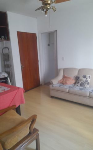Apartamento à venda com 54m², 2 quartos e 1 vaga Apartamento à venda com 54m², 2 quartos e 1 vagaSala