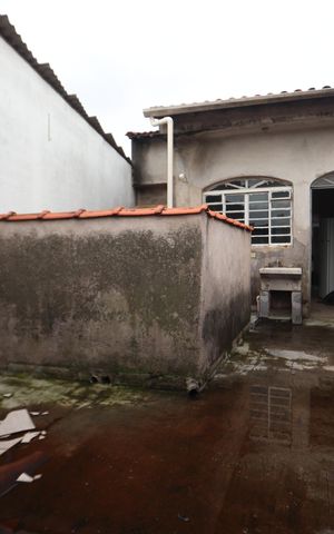 Casa à venda com 200m², 1 quarto e 2 vagasQuintal e Lavanderia - Casa 3