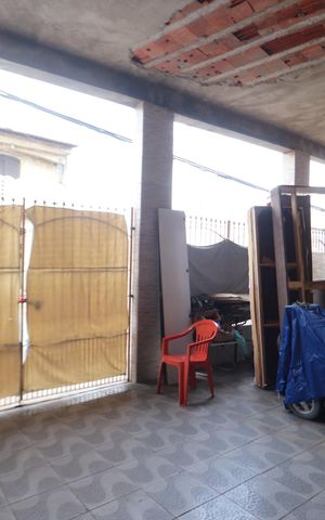 Casa à venda com 200m², 1 quarto e 2 vagasGaragem