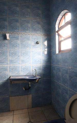 Casa à venda com 200m², 1 quarto e 2 vagasBanheiro - Casa 3