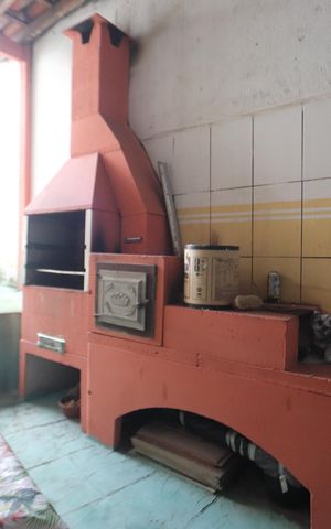 Casa à venda com 200m², 1 quarto e 2 vagasLavanderia e Quintal