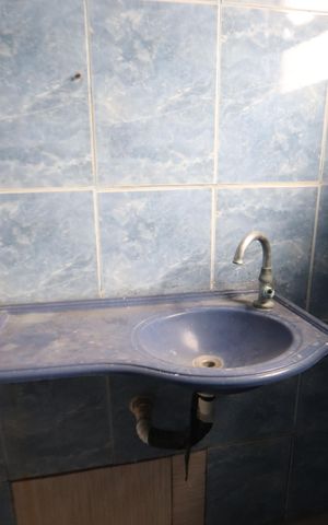 Casa à venda com 200m², 1 quarto e 2 vagasBanheiro - Casa 3