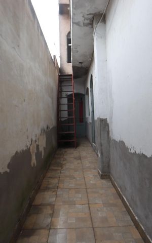 Casa à venda com 200m², 1 quarto e 2 vagasAcesso Casa 3
