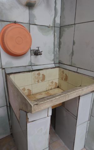 Casa à venda com 200m², 1 quarto e 2 vagasLavanderia - Casa 2