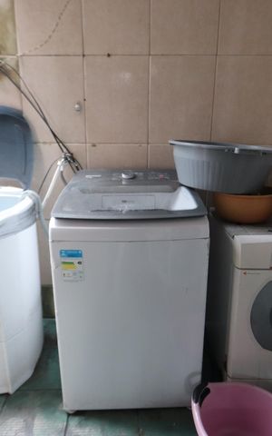 Casa à venda com 200m², 1 quarto e 2 vagasLavanderia e Quintal