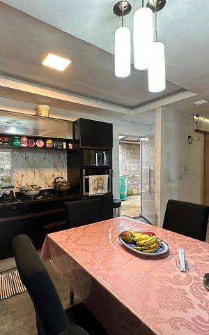 Casa para alugar com 561m², 3 quartos e 6 vagas Casa para alugar com 561m², 3 quartos e 6 vagasCozinha