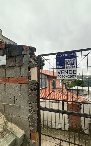 Casa para alugar com 561m², 3 quartos e 6 vagas Casa para alugar com 561m², 3 quartos e 6 vagasFachada
