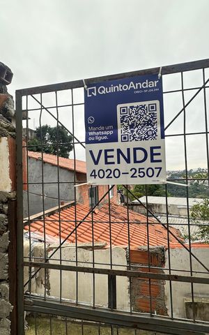 Casa para alugar com 561m², 3 quartos e 6 vagas Casa para alugar com 561m², 3 quartos e 6 vagasFachada