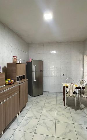 Casa para alugar com 561m², 3 quartos e 6 vagas Casa para alugar com 561m², 3 quartos e 6 vagasCozinha 2