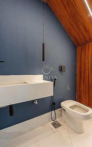 Casa à venda com 350m², 4 quartos e 2 vagas