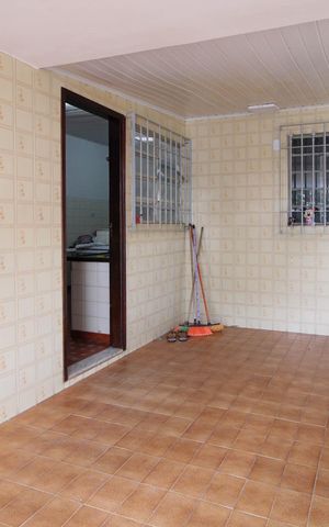 Casa à venda com 100m², 3 quartos e 1 vaga Casa à venda com 100m², 3 quartos e 1 vagaGaragem