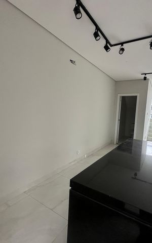 Casa de condomínio à venda com 130m², 3 quartos e 2 vagas Casa de condomínio à venda com 130m², 3 quartos e 2 vagasCozinha
