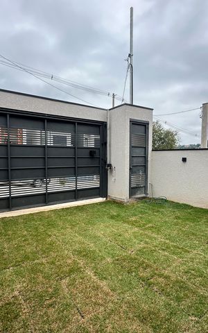 Casa de condomínio à venda com 130m², 3 quartos e 2 vagas Casa de condomínio à venda com 130m², 3 quartos e 2 vagasGaragem