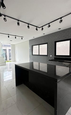 Casa de condomínio à venda com 130m², 3 quartos e 2 vagas Casa de condomínio à venda com 130m², 3 quartos e 2 vagasCozinha