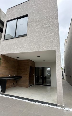 Casa de condomínio à venda com 130m², 3 quartos e 2 vagas Casa de condomínio à venda com 130m², 3 quartos e 2 vagasQuintal