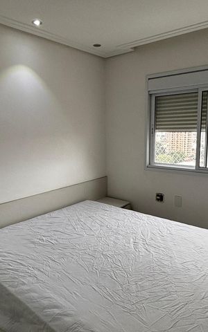 Apartamento à venda com 163m², 3 quartos e 3 vagas Apartamento à venda com 163m², 3 quartos e 3 vagasSuíte 2