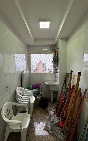 Apartamento à venda com 163m², 3 quartos e 3 vagas Apartamento à venda com 163m², 3 quartos e 3 vagasÁrea de Serviço