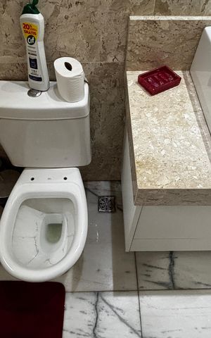 Apartamento à venda com 163m², 3 quartos e 3 vagas Apartamento à venda com 163m², 3 quartos e 3 vagasBanheiro da Suíte 2