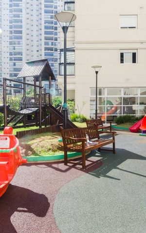 Apartamento à venda com 163m², 3 quartos e 3 vagas Apartamento à venda com 163m², 3 quartos e 3 vagasPlayground