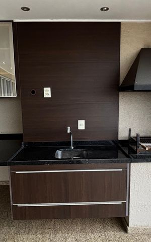 Apartamento à venda com 163m², 3 quartos e 3 vagas Apartamento à venda com 163m², 3 quartos e 3 vagasVaranda da Sala