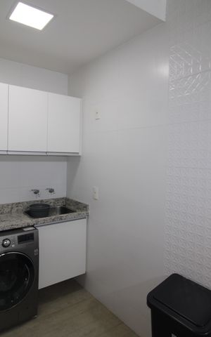 Casa de condomínio à venda com 289m², 4 quartos e 4 vagasÁrea de Serviço