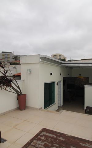 Casa de condomínio à venda com 289m², 4 quartos e 4 vagasÁrea de Lazer