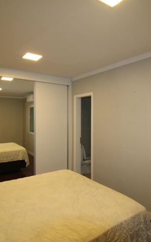 Casa de condomínio à venda com 289m², 4 quartos e 4 vagasQuarto 1