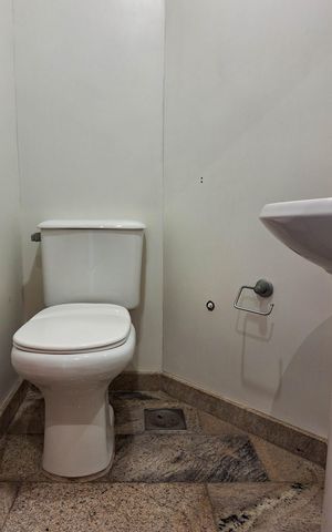 Apartamento à venda com 186m², 4 quartos e 2 vagasLavabo