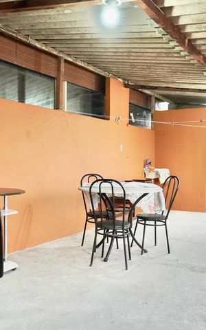 Casa à venda com 102m², 4 quartos e sem vaga Casa à venda com 102m², 4 quartos e sem vagaÁrea da cobertura