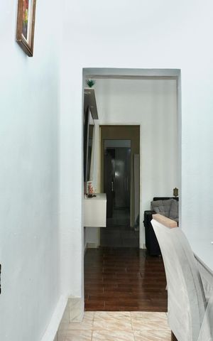 Casa à venda com 102m², 4 quartos e sem vaga Casa à venda com 102m², 4 quartos e sem vagaCopa