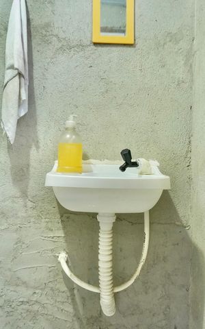 Casa à venda com 102m², 4 quartos e sem vaga Casa à venda com 102m², 4 quartos e sem vagaLavabo