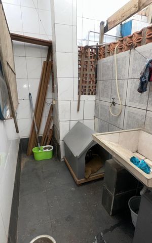 Casa à venda com 199m², 3 quartos e 2 vagas Casa à venda com 199m², 3 quartos e 2 vagasÁrea de Serviço
