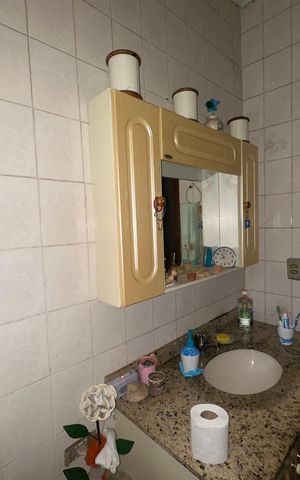 Casa à venda com 199m², 3 quartos e 2 vagas Casa à venda com 199m², 3 quartos e 2 vagasBanheiro 1