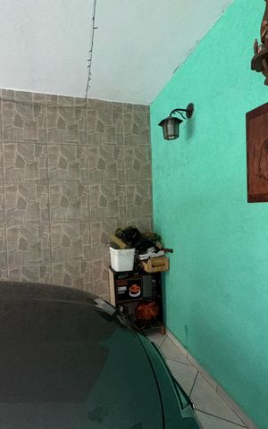 Casa à venda com 199m², 3 quartos e 2 vagas Casa à venda com 199m², 3 quartos e 2 vagasGaragem