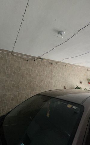 Casa à venda com 199m², 3 quartos e 2 vagas Casa à venda com 199m², 3 quartos e 2 vagasGaragem