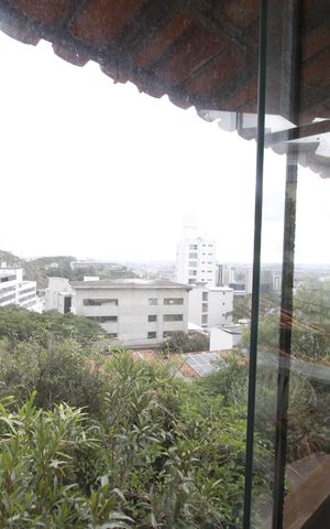 Casa para alugar com 500m², 4 quartos e 3 vagasVaranda da Sala