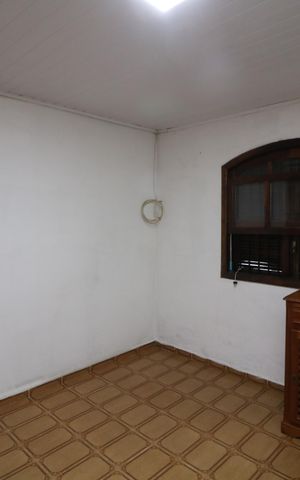 Casa à venda com 88m², 2 quartos e 1 vagaQuarto