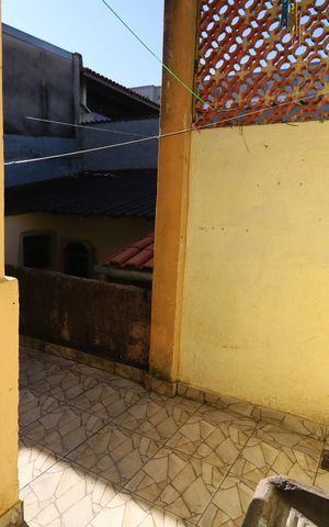 Casa à venda com 88m², 2 quartos e 1 vagaÁrea de Serviço