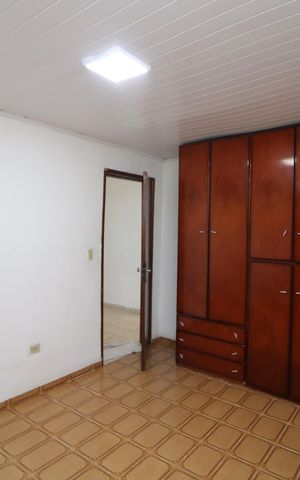 Casa à venda com 88m², 2 quartos e 1 vagaQuarto