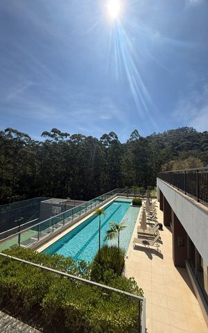 Casa de condomínio à venda com 200m², 3 quartos e 2 vagas Casa de condomínio à venda com 200m², 3 quartos e 2 vagasVaranda