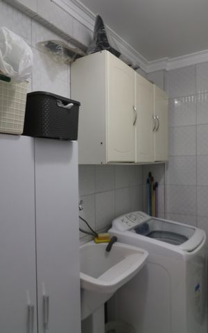 Casa à venda com 198m², 3 quartos e 2 vagasÁrea de Serviço