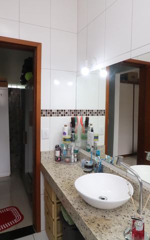 Casa à venda com 198m², 3 quartos e 2 vagasBanheiro da Suíte 3