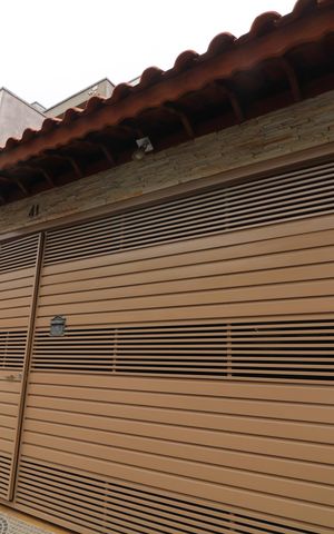 Casa à venda com 198m², 3 quartos e 2 vagasFachada