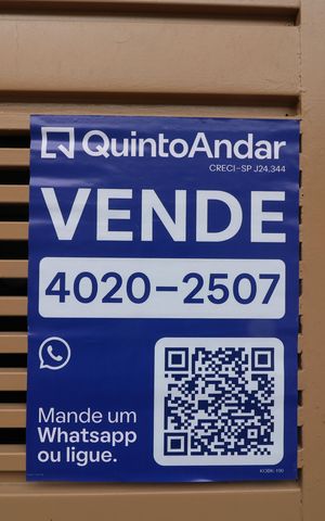 Casa à venda com 198m², 3 quartos e 2 vagasFachada