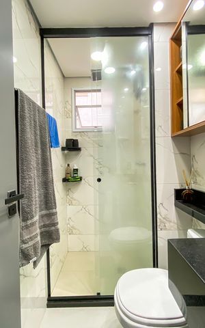 Apartamento à venda com 47m², 2 quartos e 1 vaga Apartamento à venda com 47m², 2 quartos e 1 vagaBanheiro